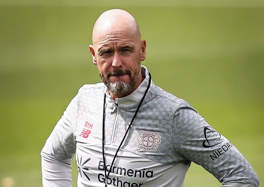 Ten Hag noi gian hinh anh