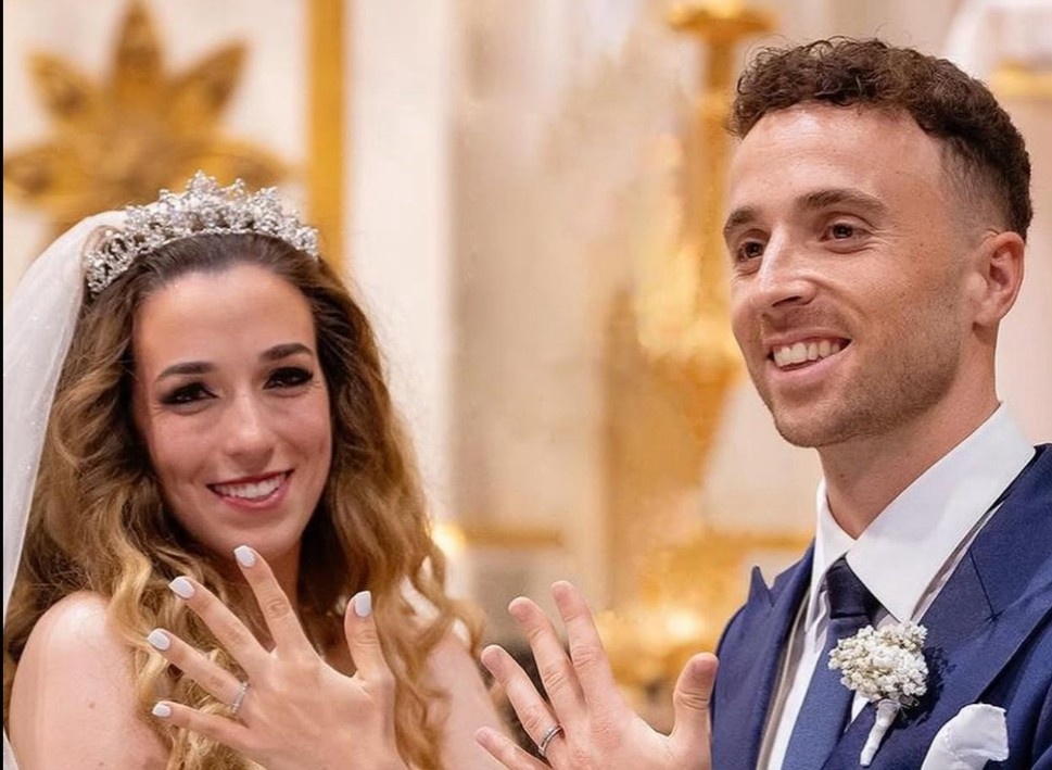 Vo Diogo Jota chia se thong diep cam xuc hinh anh