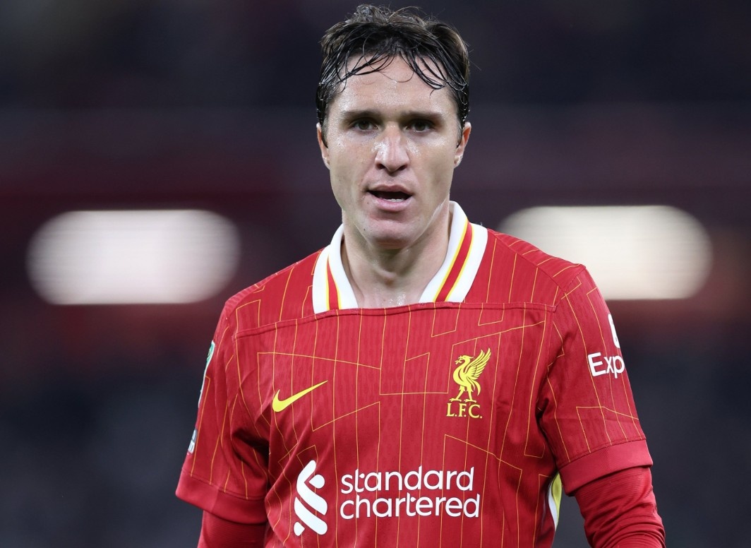 'Liverpool la dia nguc voi Chiesa' hinh anh