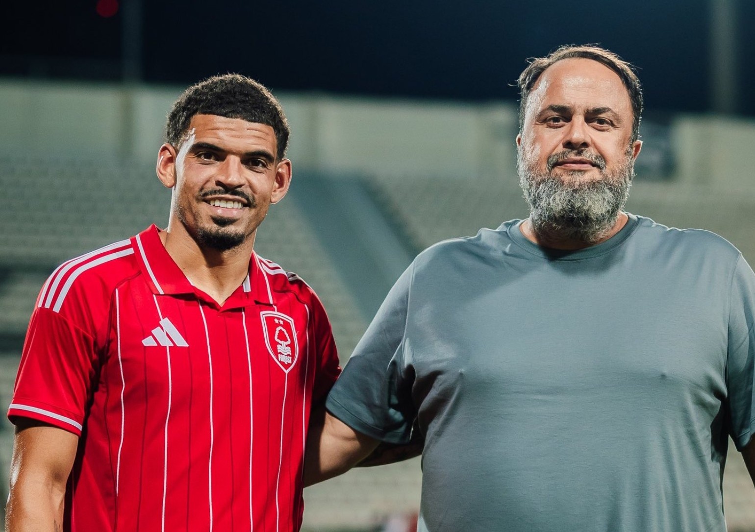 Cu soc chuyen nhuong cua Tottenham hinh anh