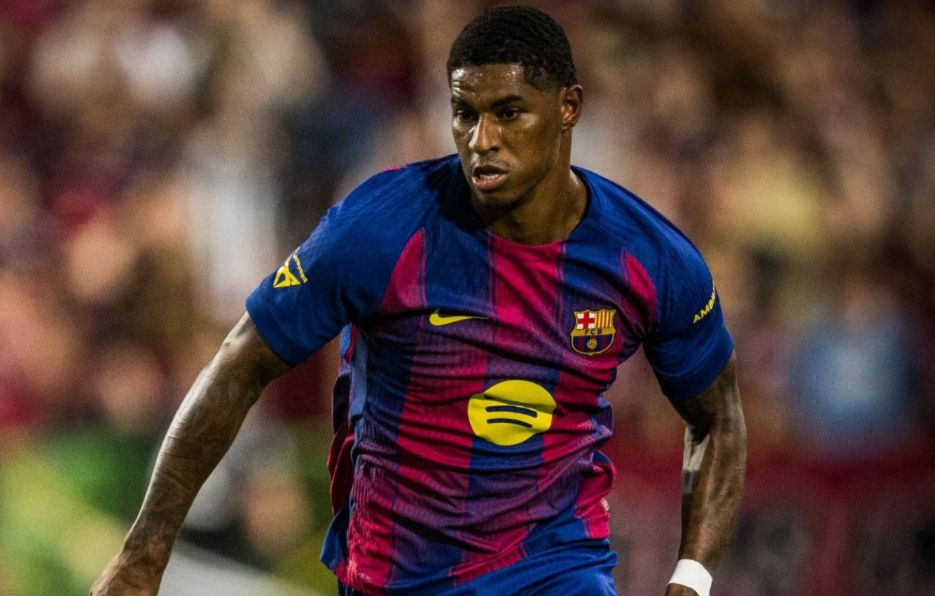 Barcelona dam phan hop dong hon 100 trieu euro hinh anh