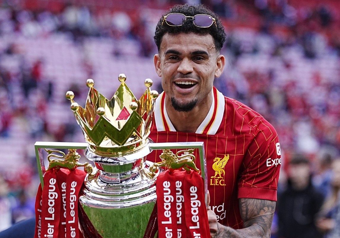 Diaz doi doi khi den Bayern Munich hinh anh