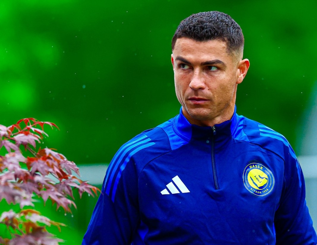 Canh hon loan tai noi o cua Ronaldo hinh anh