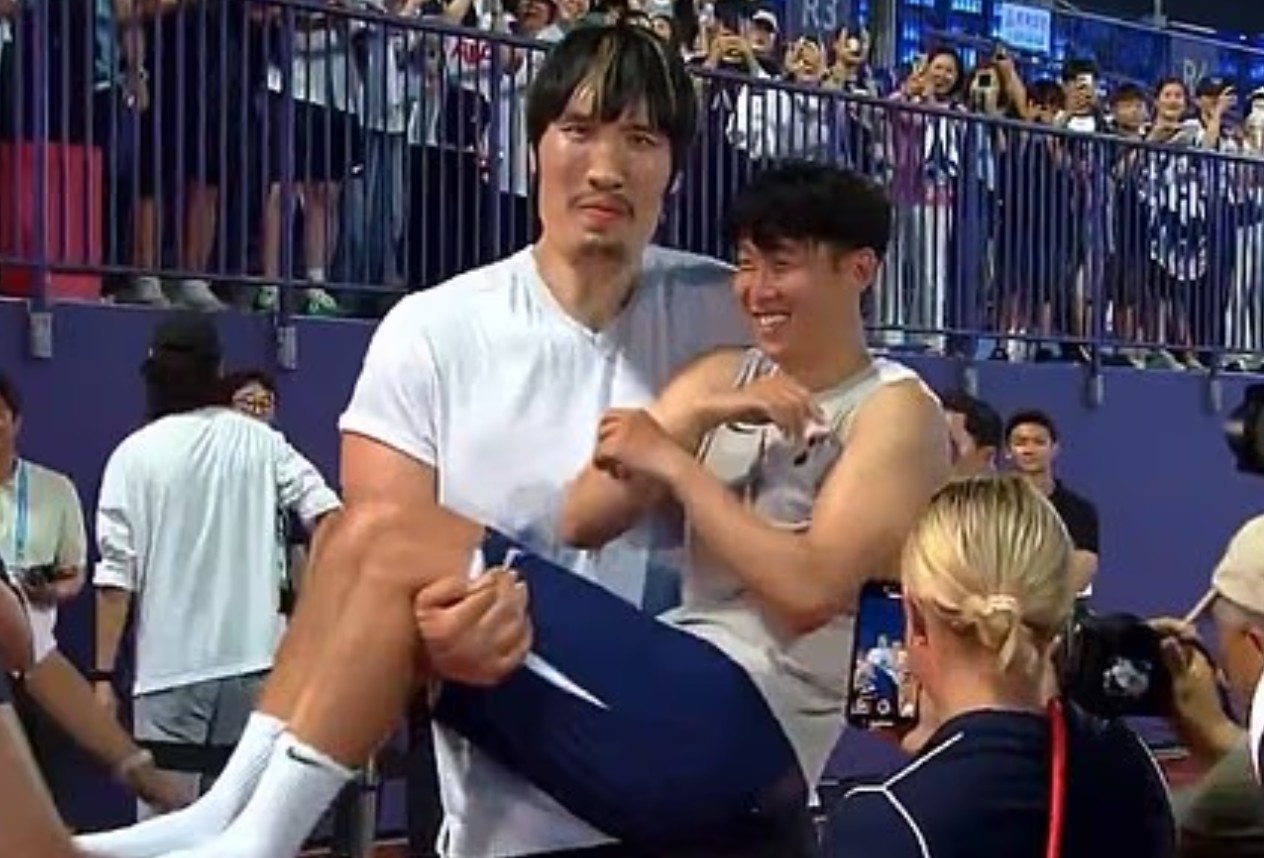 Vo si cao hon 2 m nhac bong Son Heung-min hinh anh