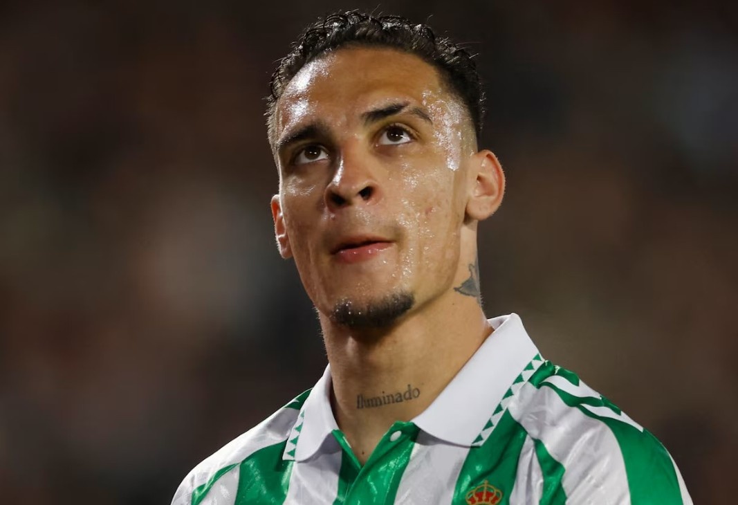 Antony tu choi CLB thu 3 hinh anh