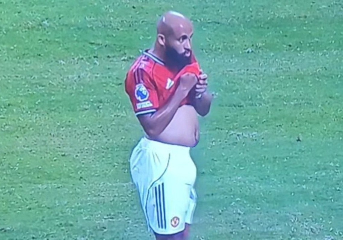 Buc anh che gay sot cua Mbeumo hinh anh