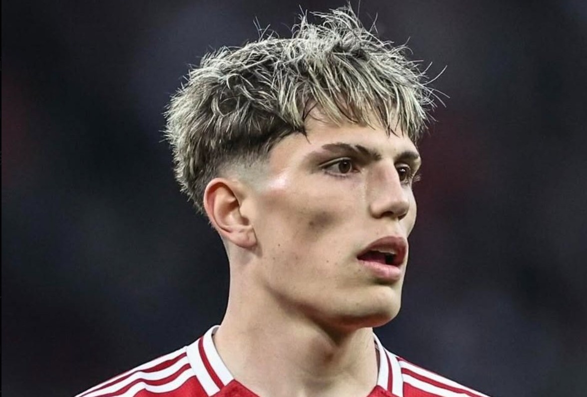 Muc gia moi cua Garnacho hinh anh