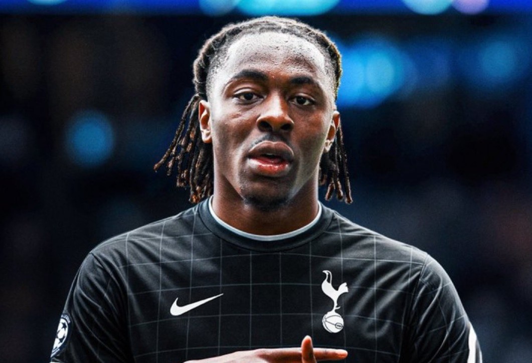 Tottenham chot tan binh 60 trieu bang hinh anh