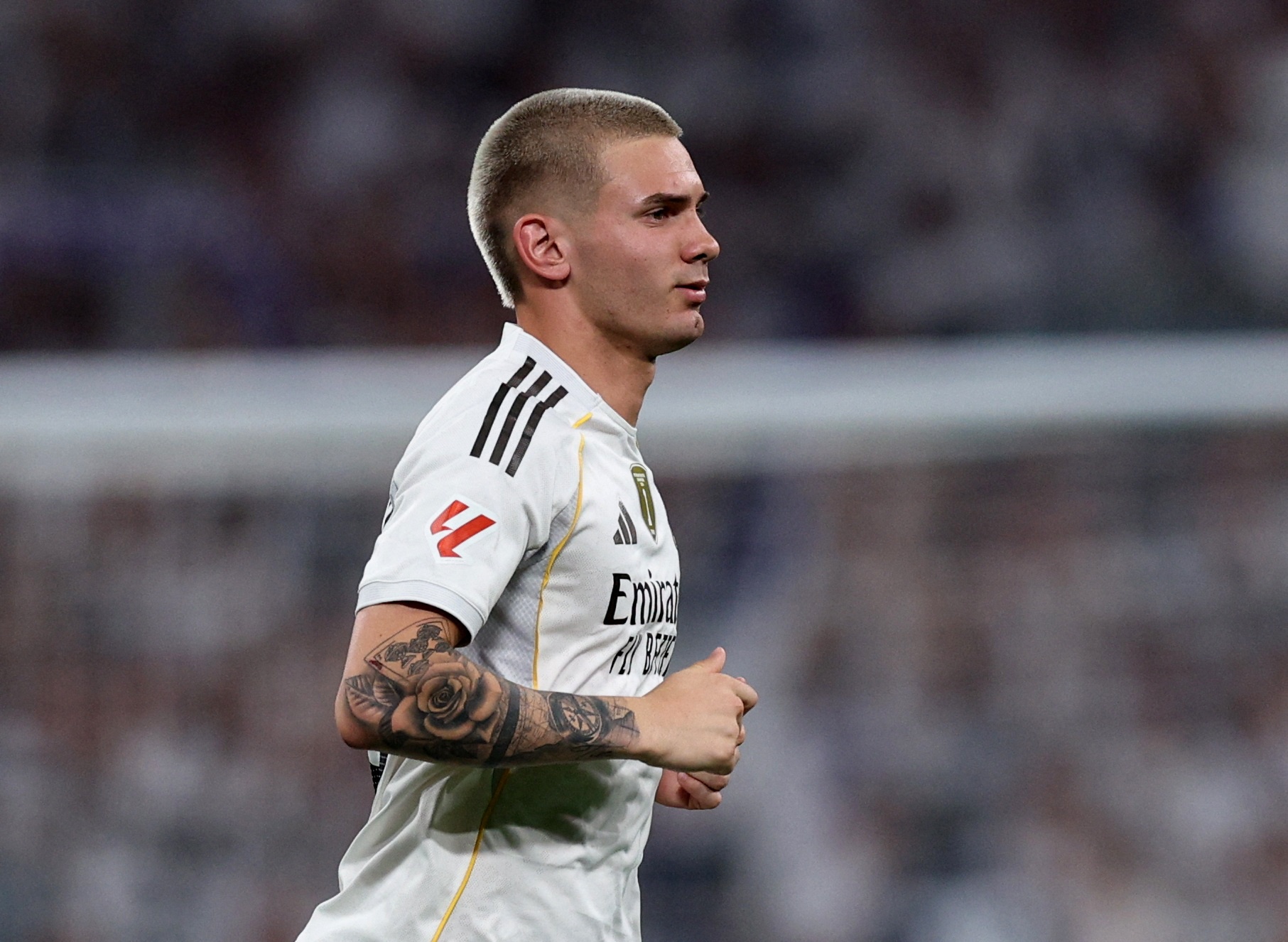 Tan binh Real Madrid di vao lich su hinh anh