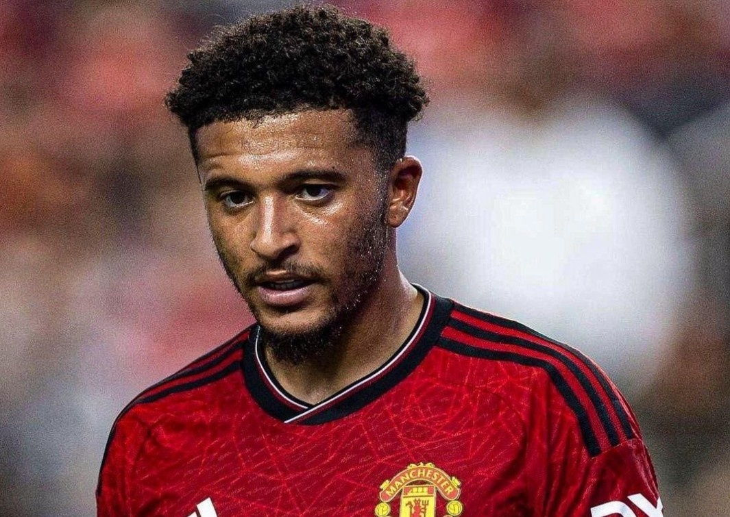 Phia Sancho doi them tien de gia nhap Roma hinh anh