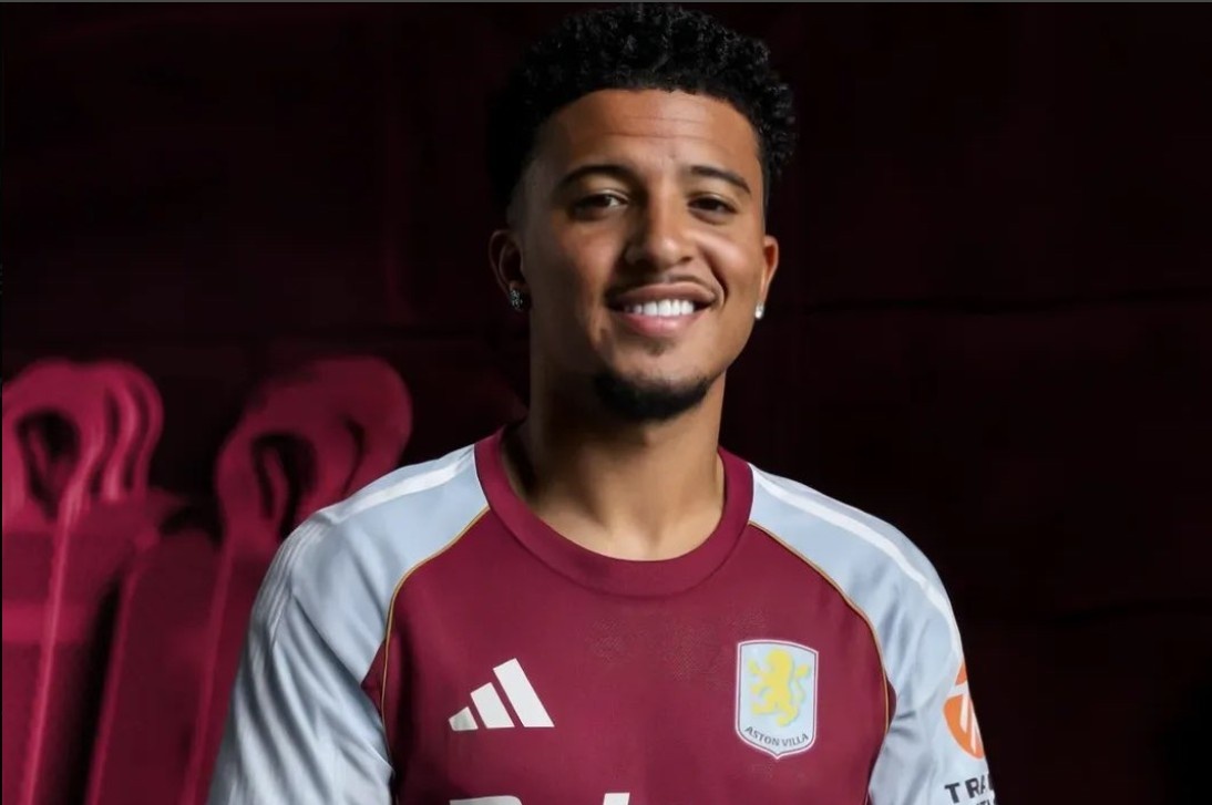 Dan huyen thoai quay lung voi Sancho hinh anh