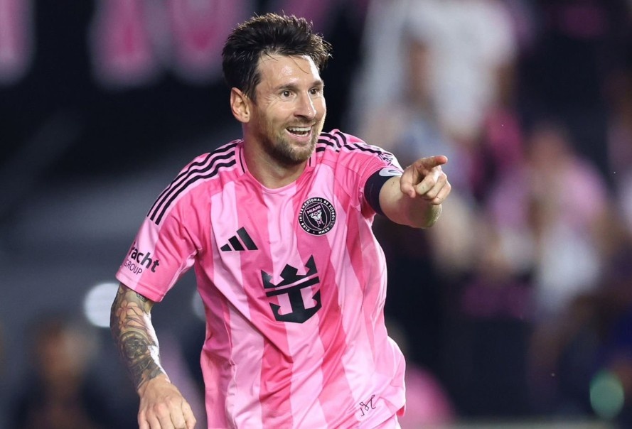 Nguoi duoc Messi ung ho gianh Qua bong vang hinh anh