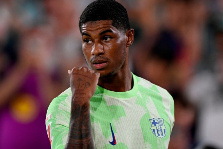 Rashford bi trung phat trong chien thang cua Barcelona hinh anh