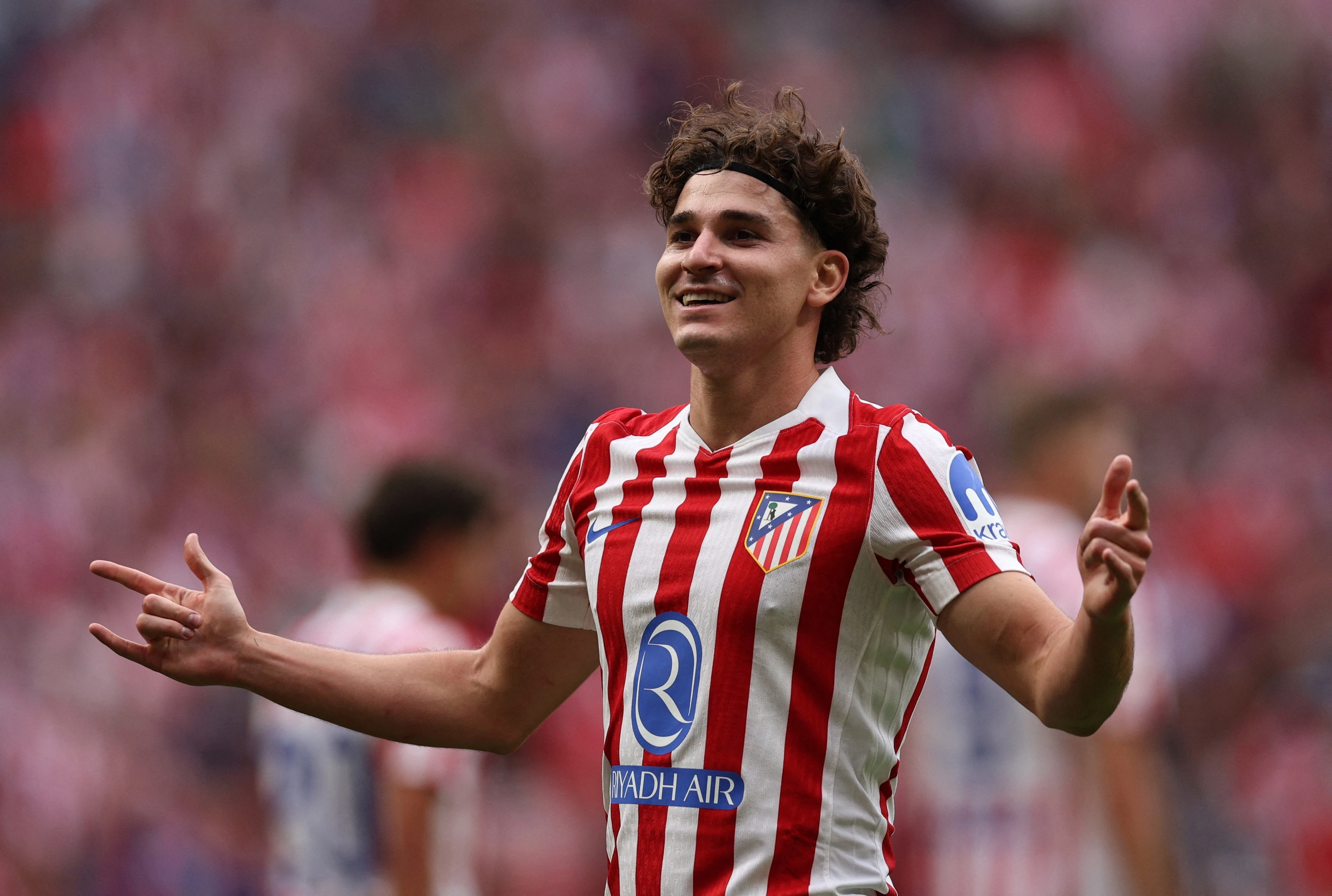 Alvarez tro thanh con ac mong cua Real Madrid hinh anh