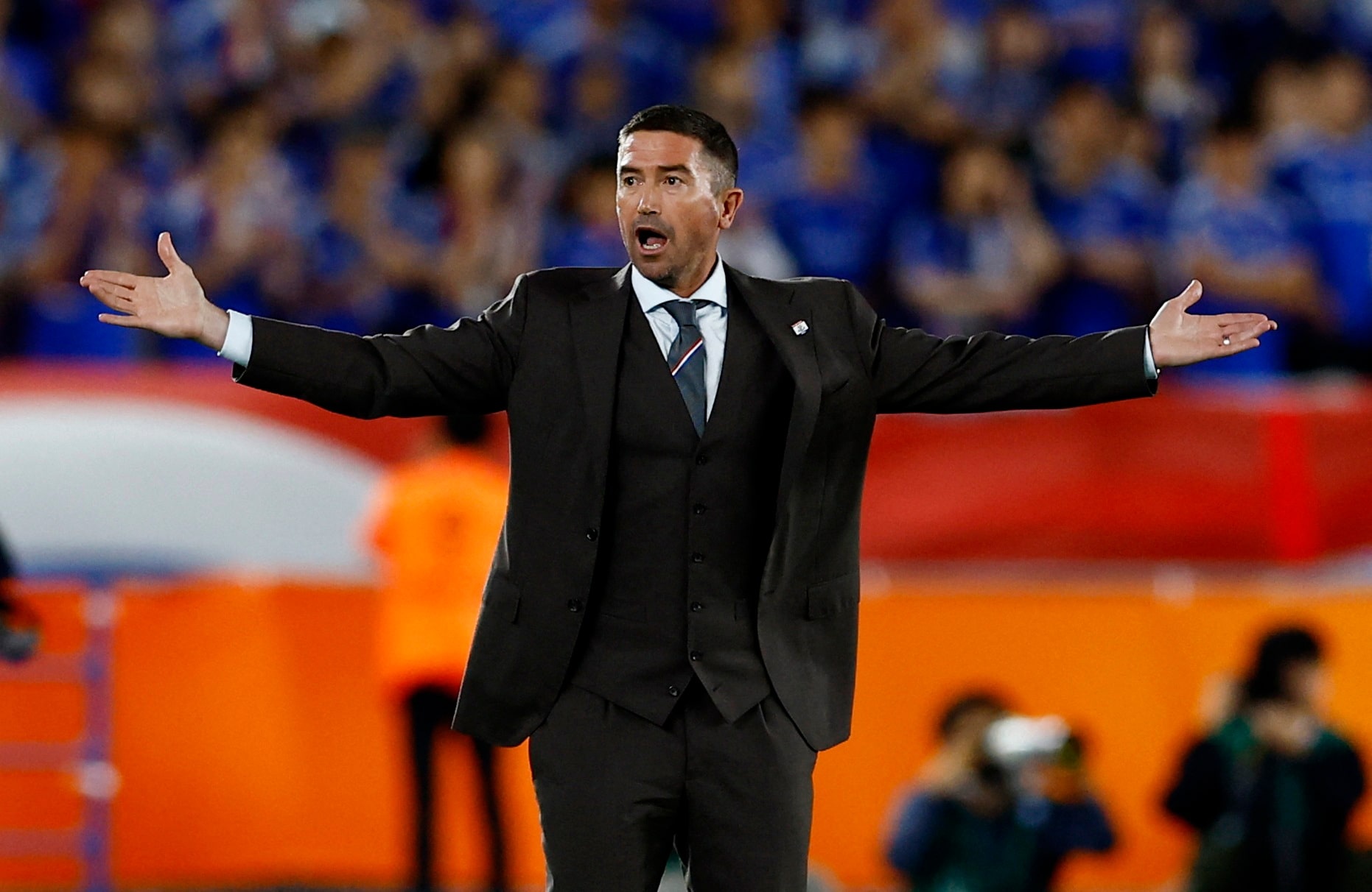 Su nghiep huan luyen cua Kewell hinh anh