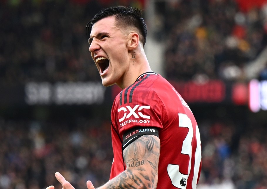 Loi nhan cua Hojlund den Sesko hinh anh