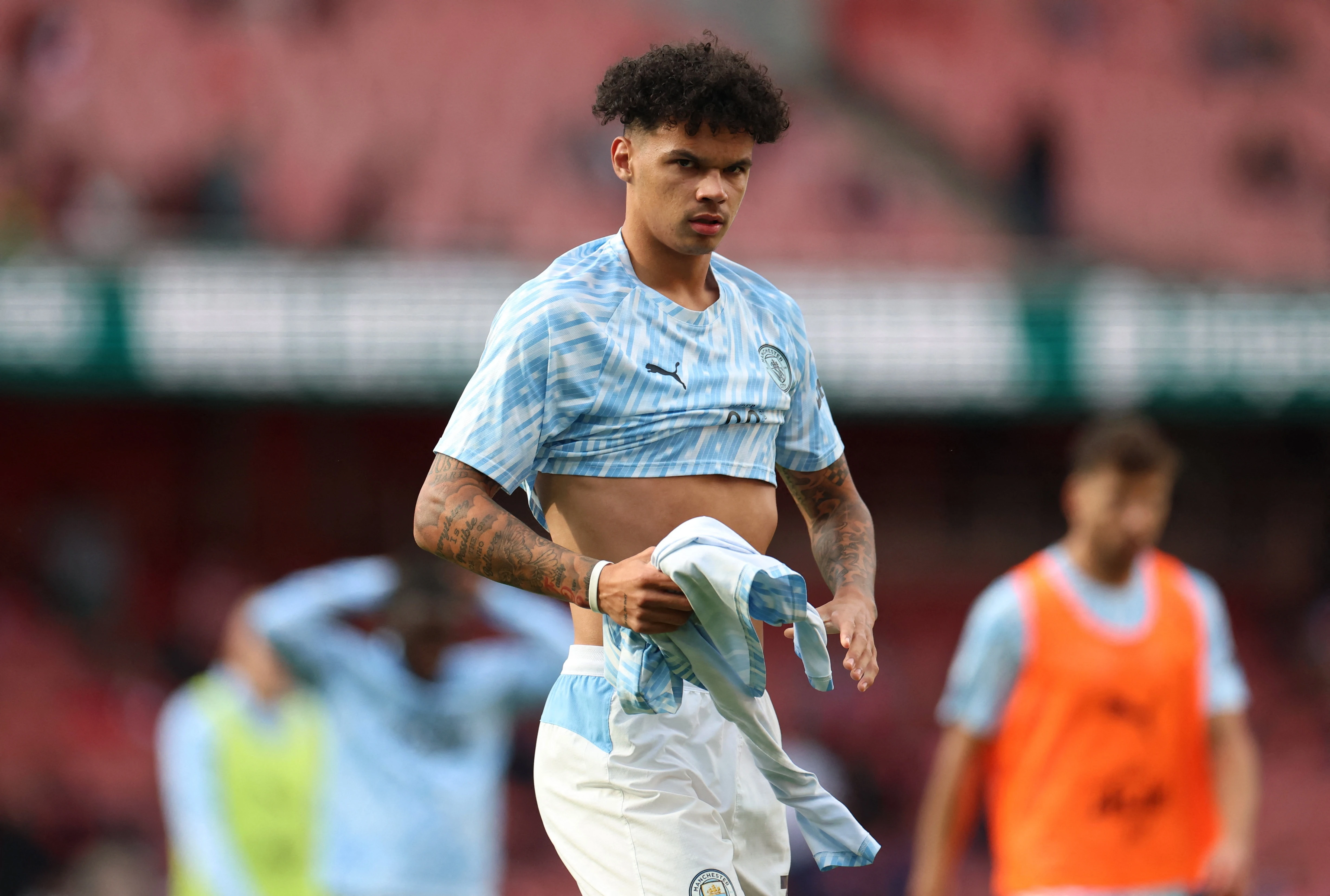 Quyet dinh trieu tap gay soc o tuyen Anh hinh anh