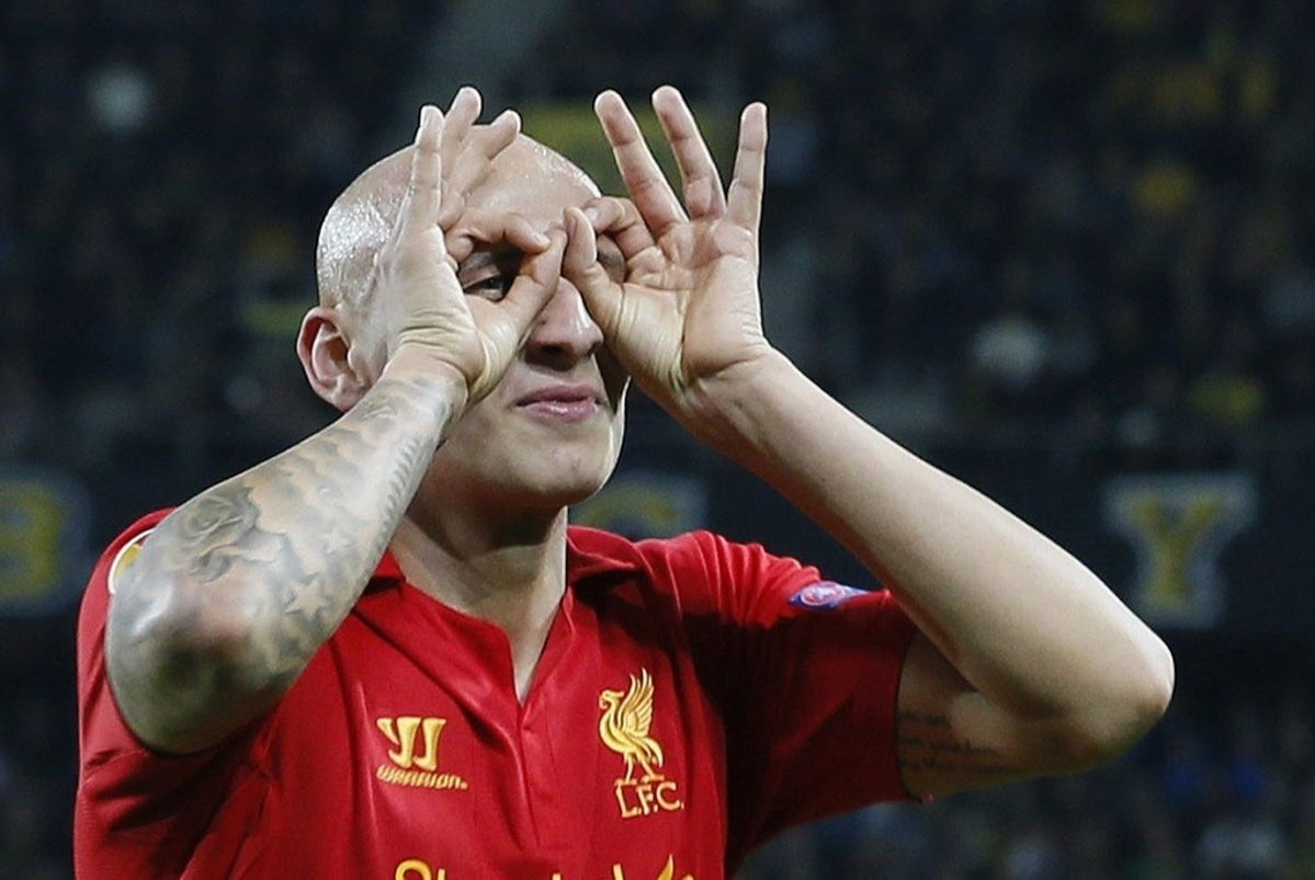 Muc luong gay soc cua cuu sao Liverpool o UAE hinh anh