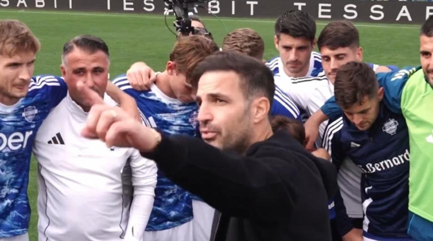 Fabregas gay sot anh 1