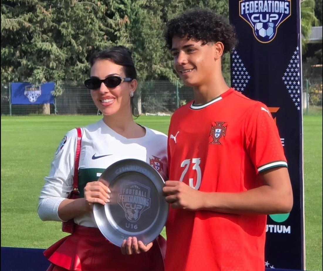 រូបថត Ronaldo ១ ronaldo anh 1