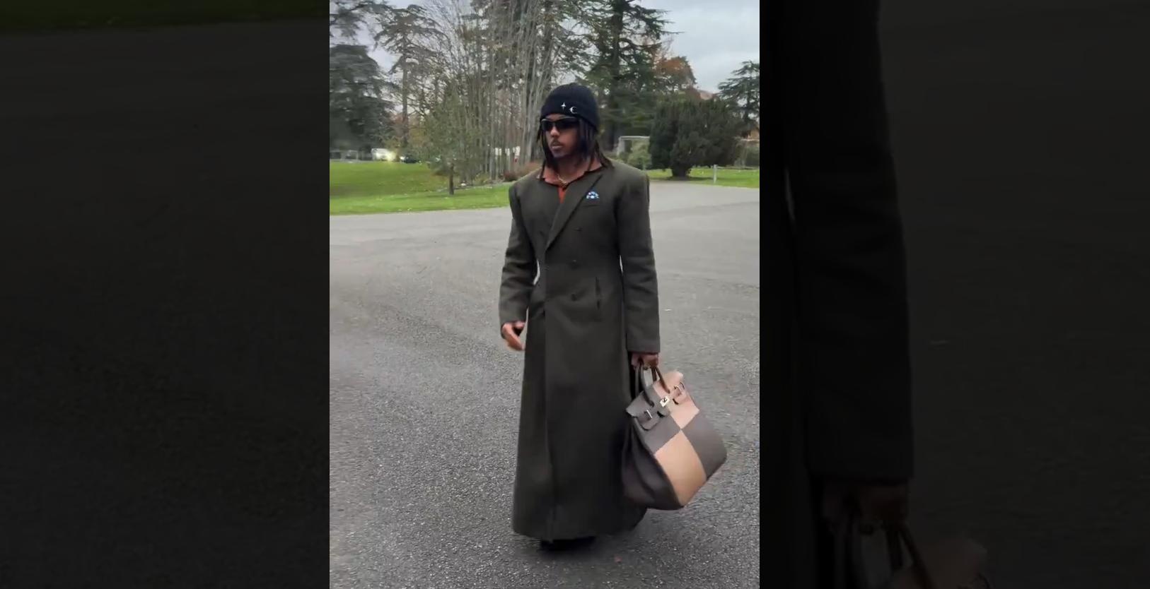 Gu thoi trang cua tuyen Phap hinh anh