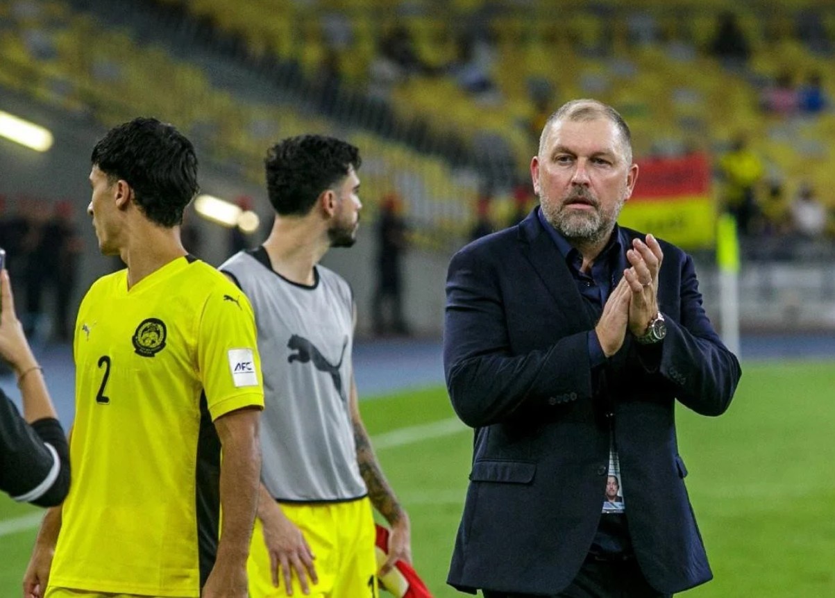 HLV Malaysia len tieng khi hon tuyen Viet Nam 6 diem hinh anh