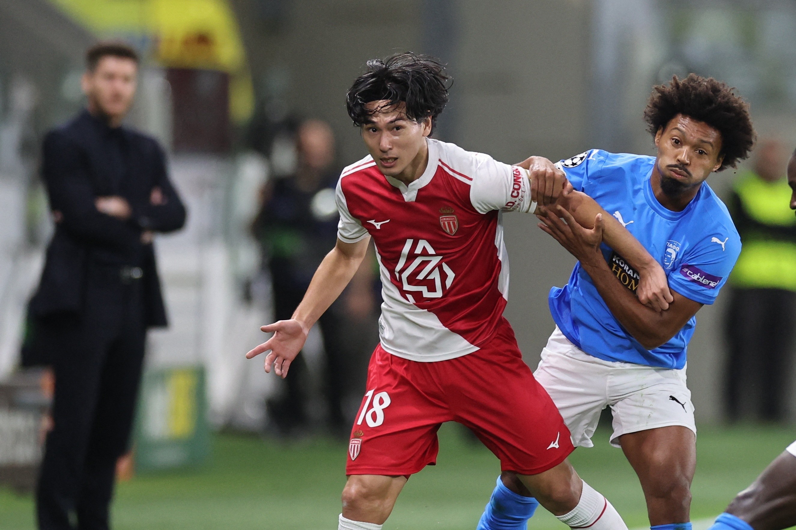 Minamino noi rong ky luc ghi ban o Champions League hinh anh