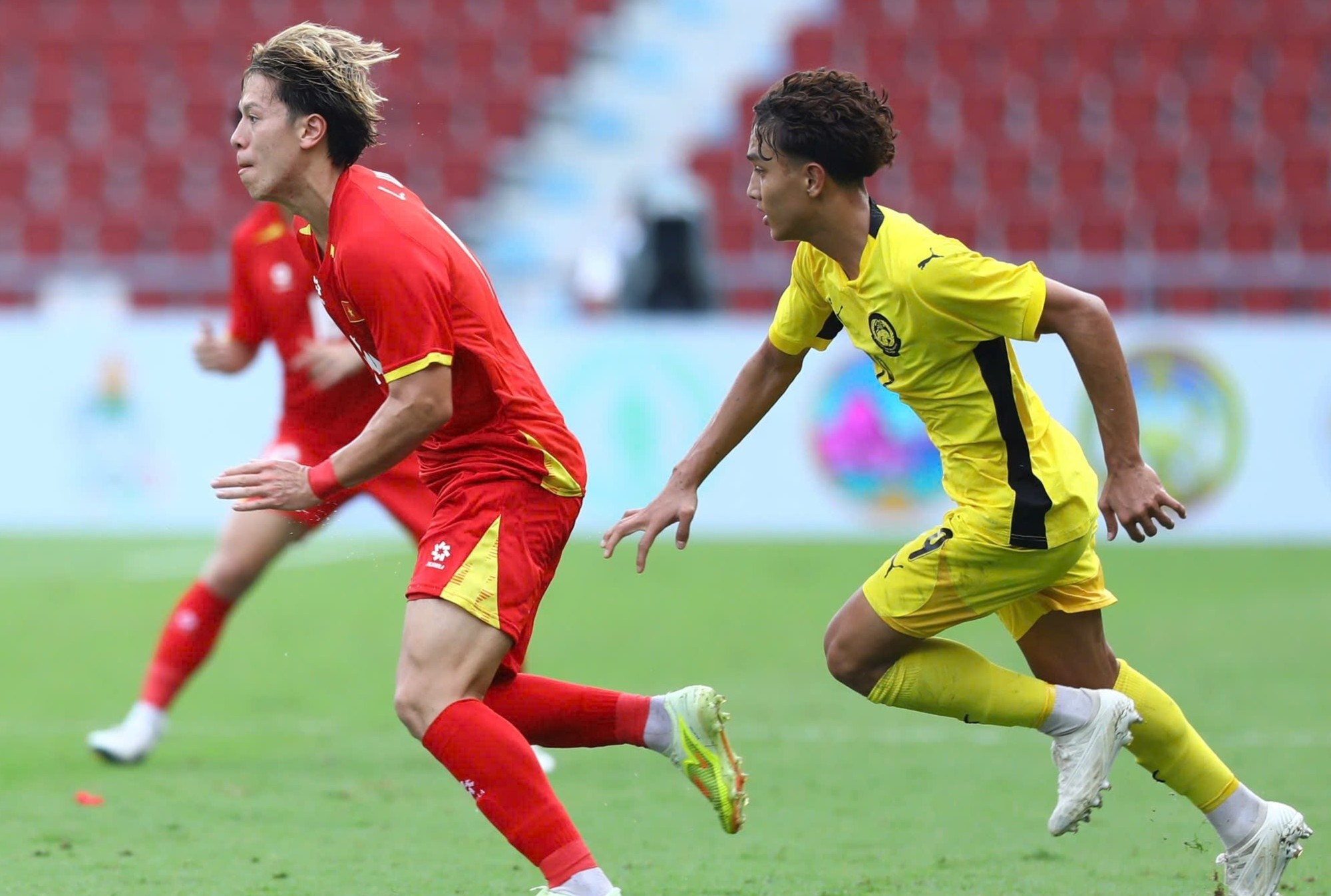 Truyen thong Malaysia dau don khi thua U22 Viet Nam hinh anh