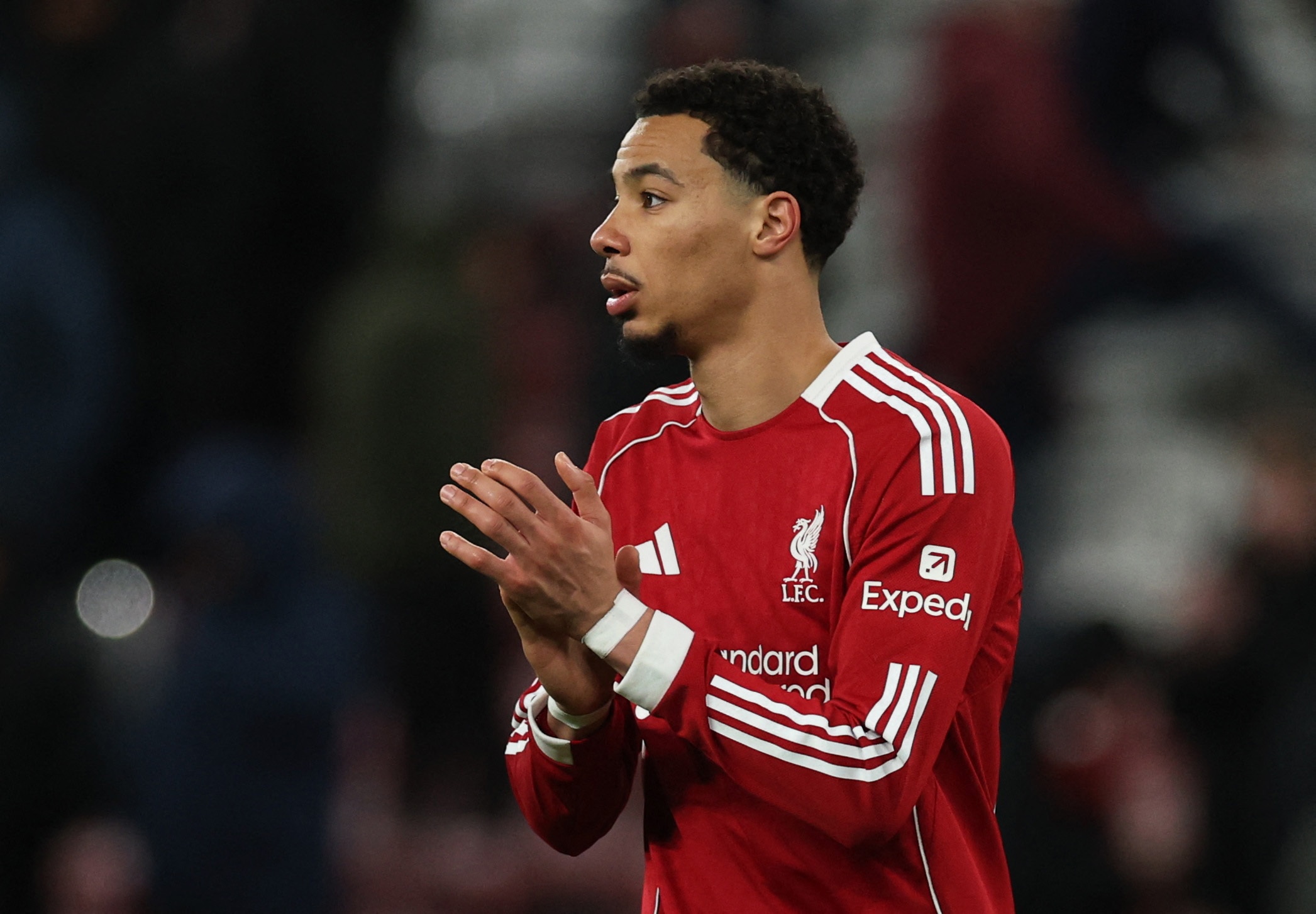 Truc tiep Fulham vs Liverpool hinh anh