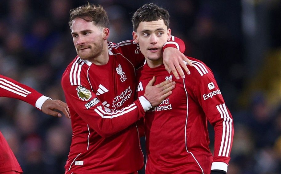 Wirtz toa sang trong tran cau dien ro hinh anh