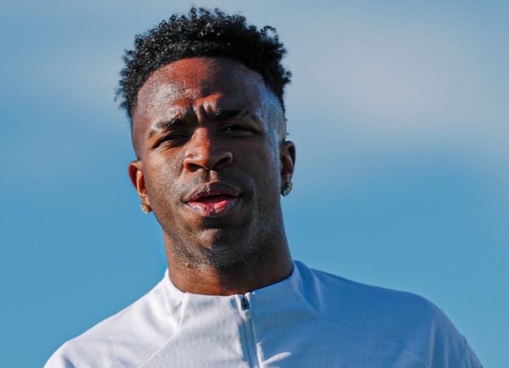 Vinicius tu choi dai ngo khong lo cua Chelsea hinh anh