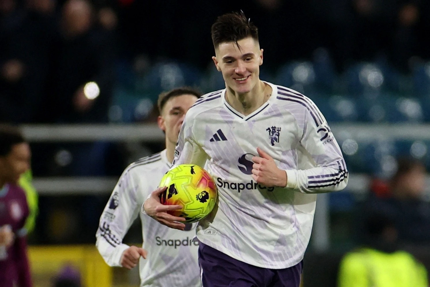 Khac biet cua MU duoi thoi Fletcher hinh anh