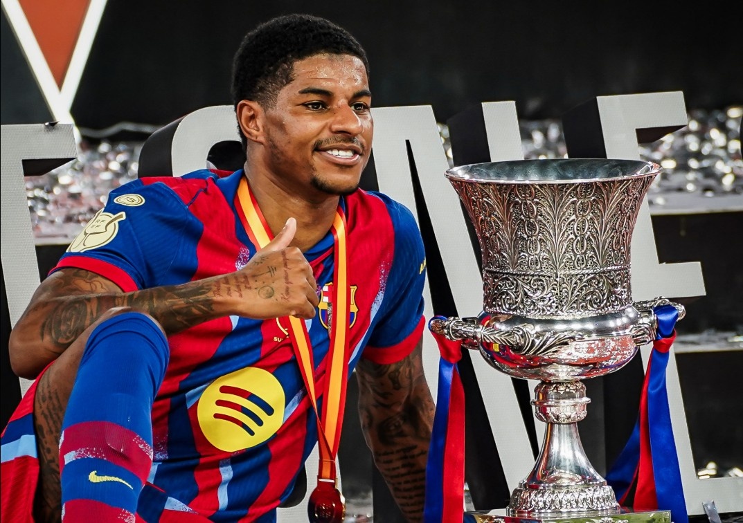 Cau thu Barcelona ho ten Rashford hinh anh