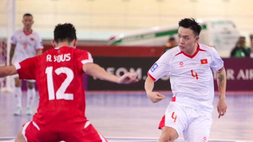 Tuyen futsal Viet Nam thang tran thu 2 o giai chau A hinh anh