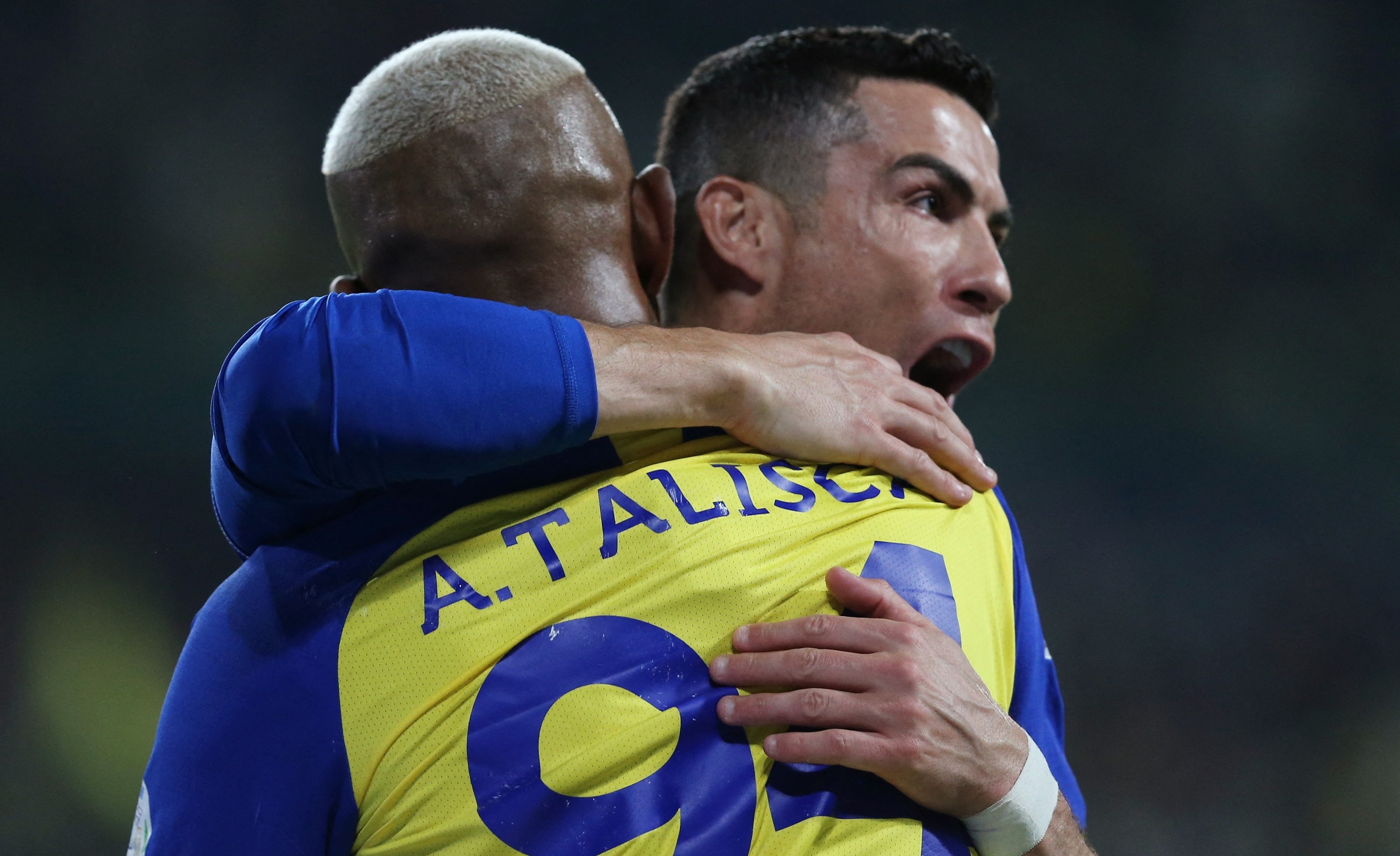 Tuyen bo cua Talisca lam day song Al Nassr hinh anh