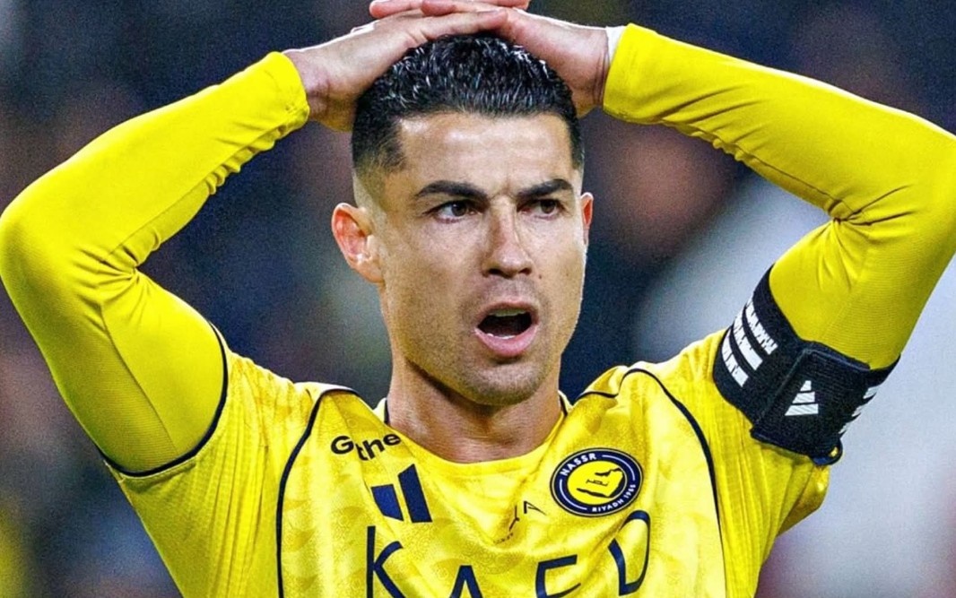 Vi sao Al Nassr khong no 'bom tan' trong thang 1? hinh anh