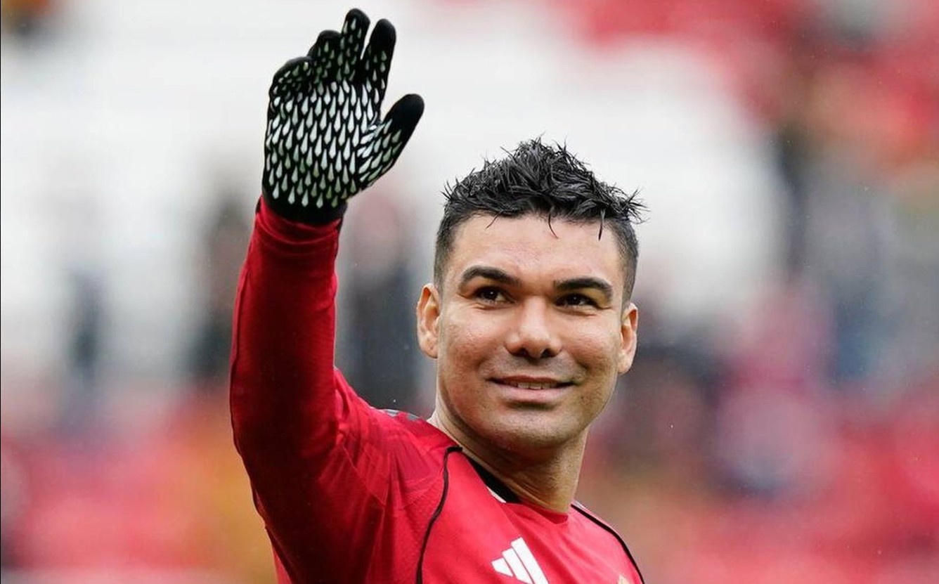 Casemiro va loi nhac ve dang cap o Old Trafford hinh anh