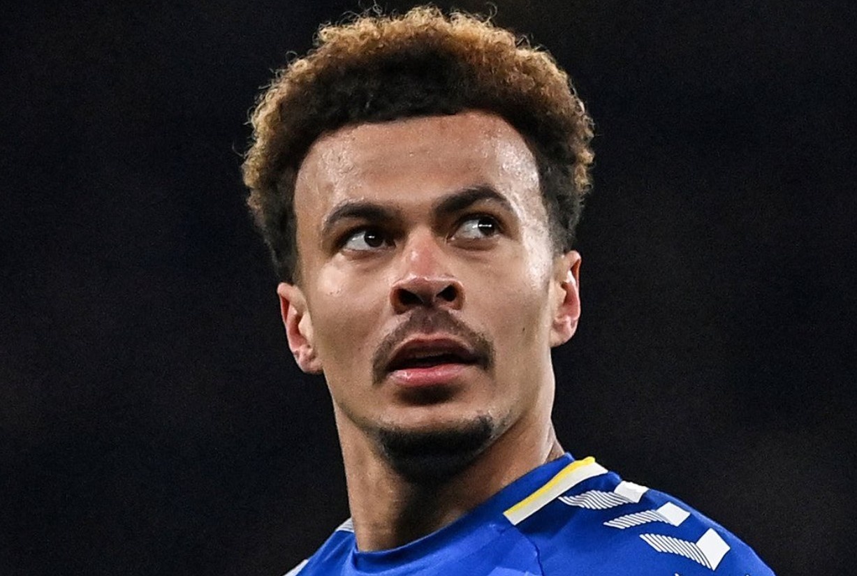 Alli lien tuc 'dot tien' du that nghiep hinh anh