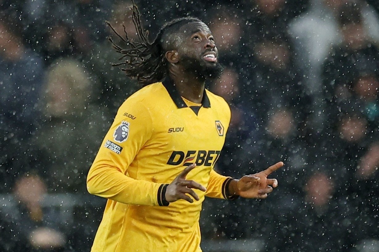 Tai khoan CDV Viet Nam bi Wolves len an hinh anh