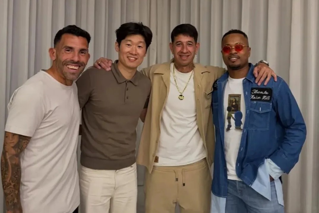 Khoanh khac tai hop gay sot cua 3 danh thu MU hinh anh