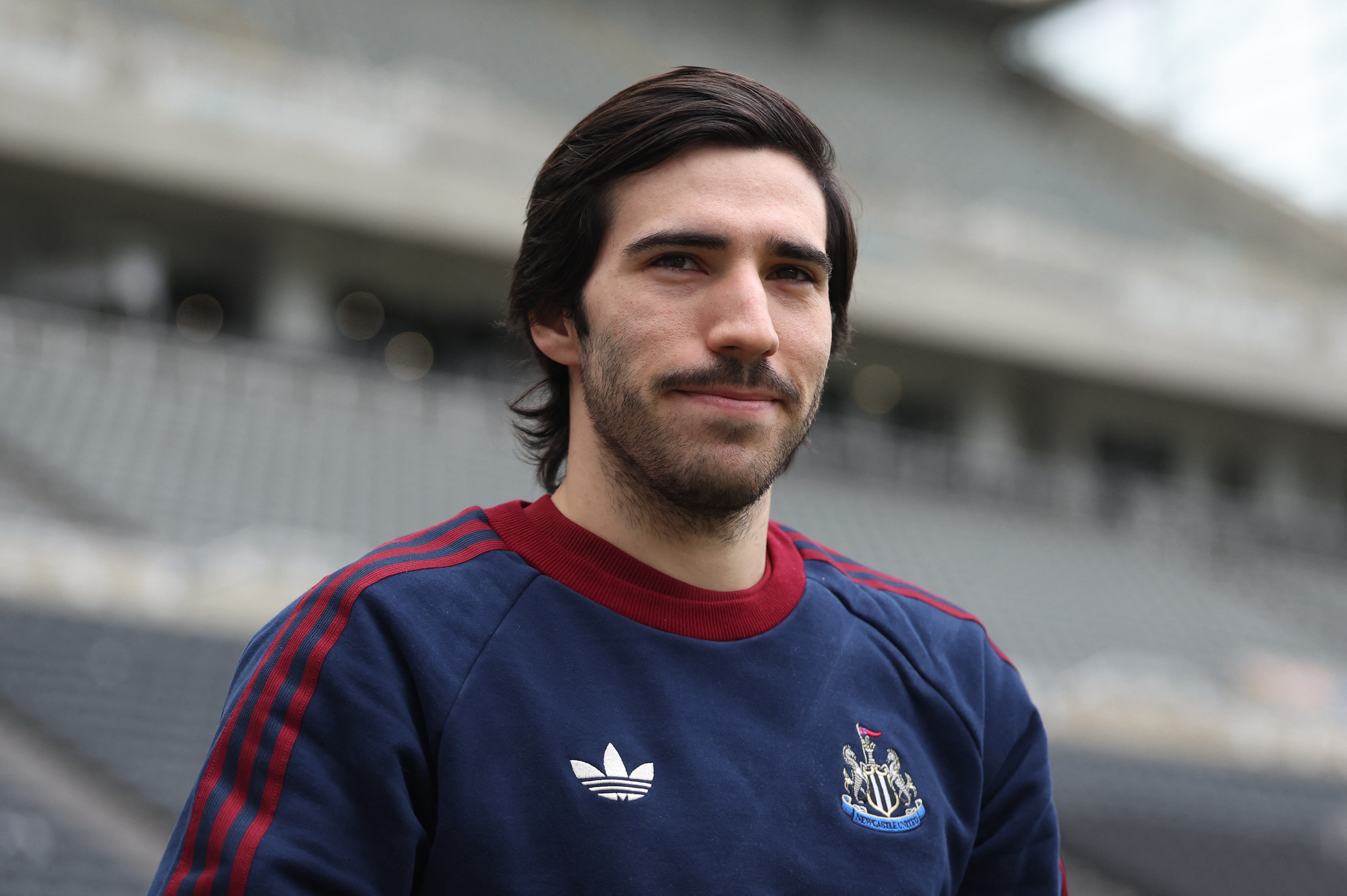 MU khien Premier League day song voi thuong vu 175 trieu bang hinh anh