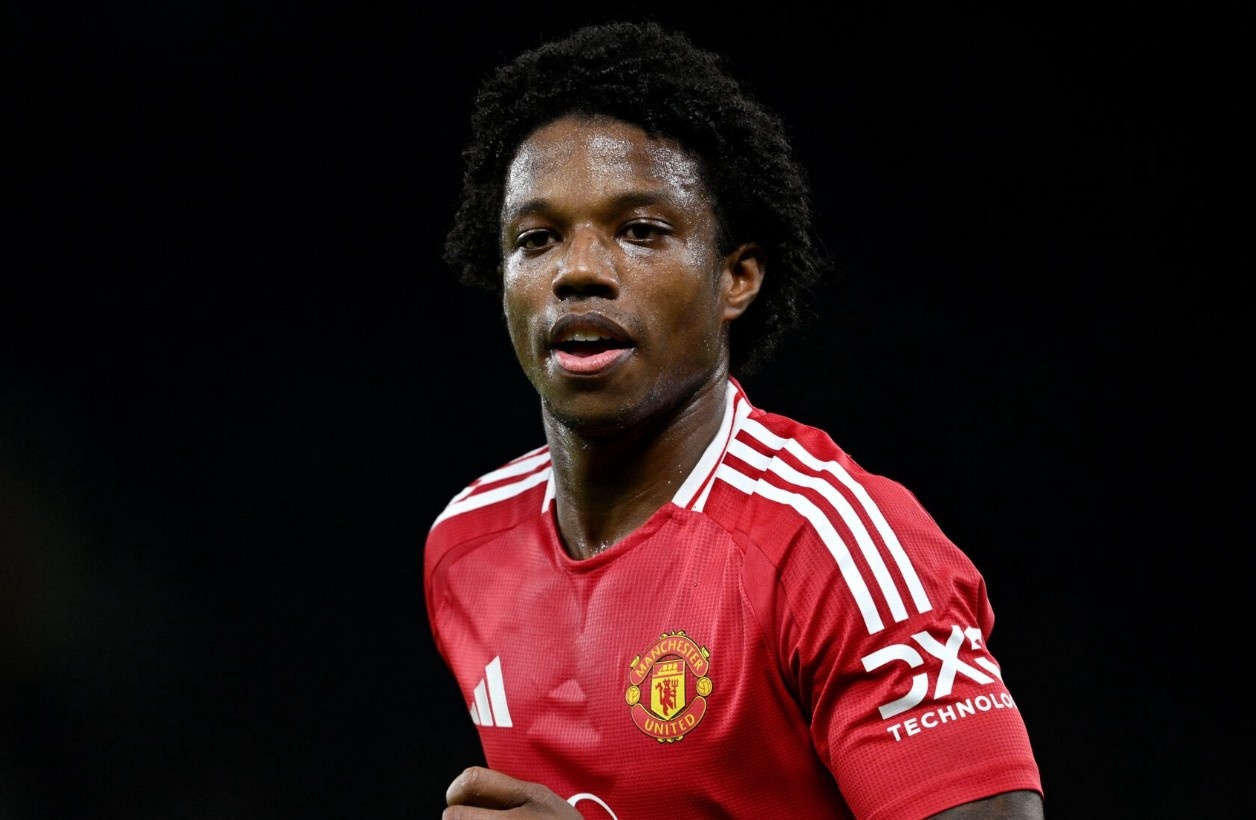 Malacia lun bai o MU hinh anh