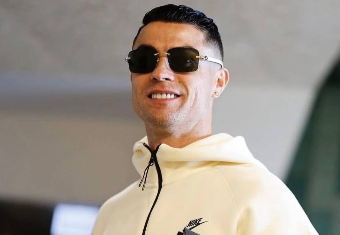 Y tuong xay nha ky la cua Ronaldo hinh anh