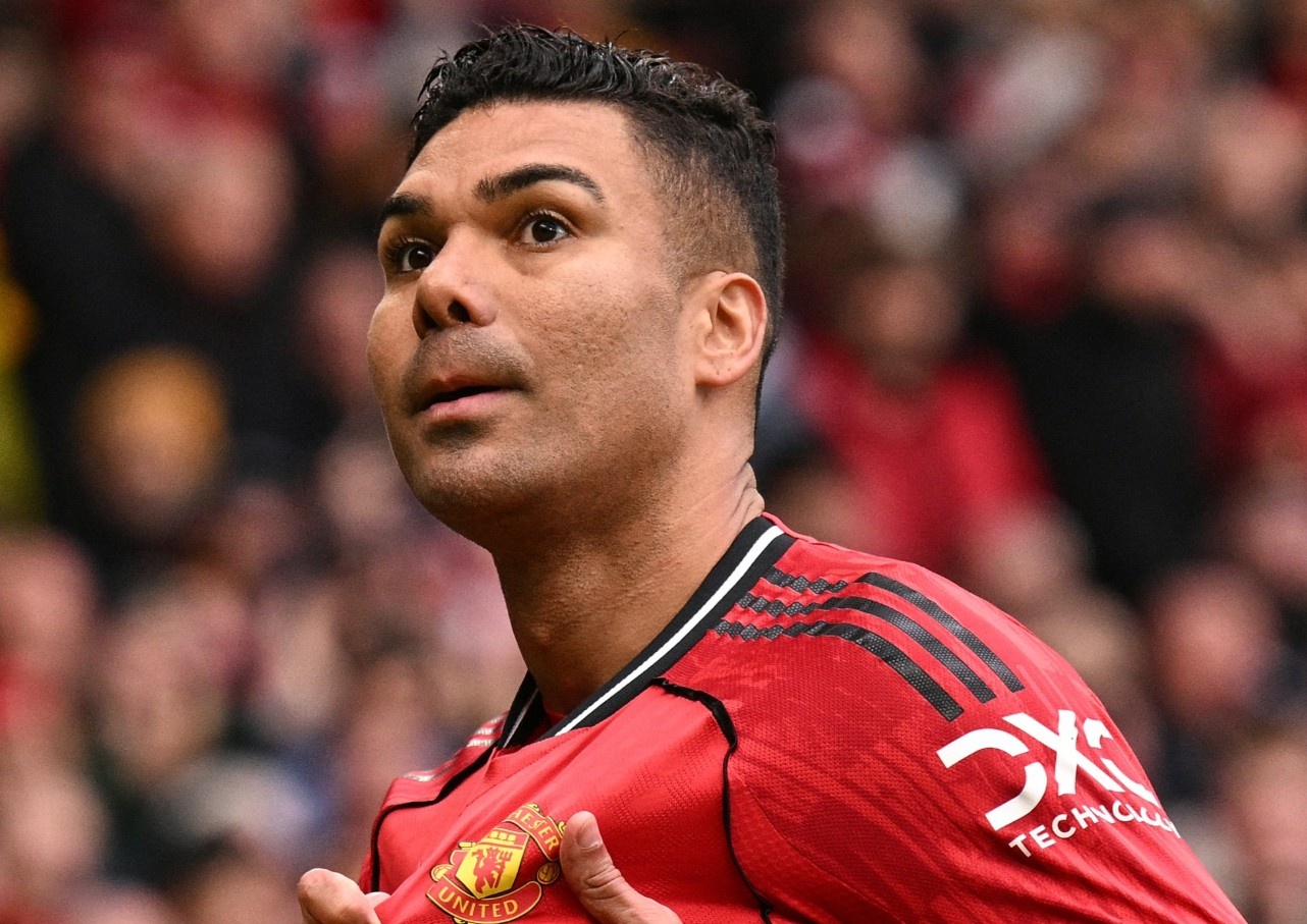 Casemiro khien phong thay do MU 'day song' hinh anh