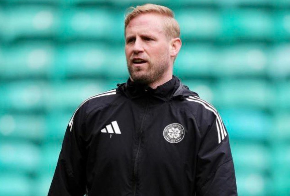 Cu soc tam ly cua Kasper Schmeichel hinh anh