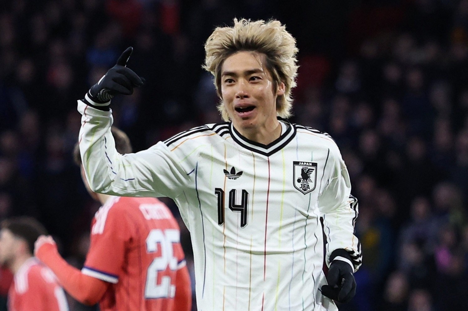 Ao dau tuyen Nhat Ban gay sot hinh anh