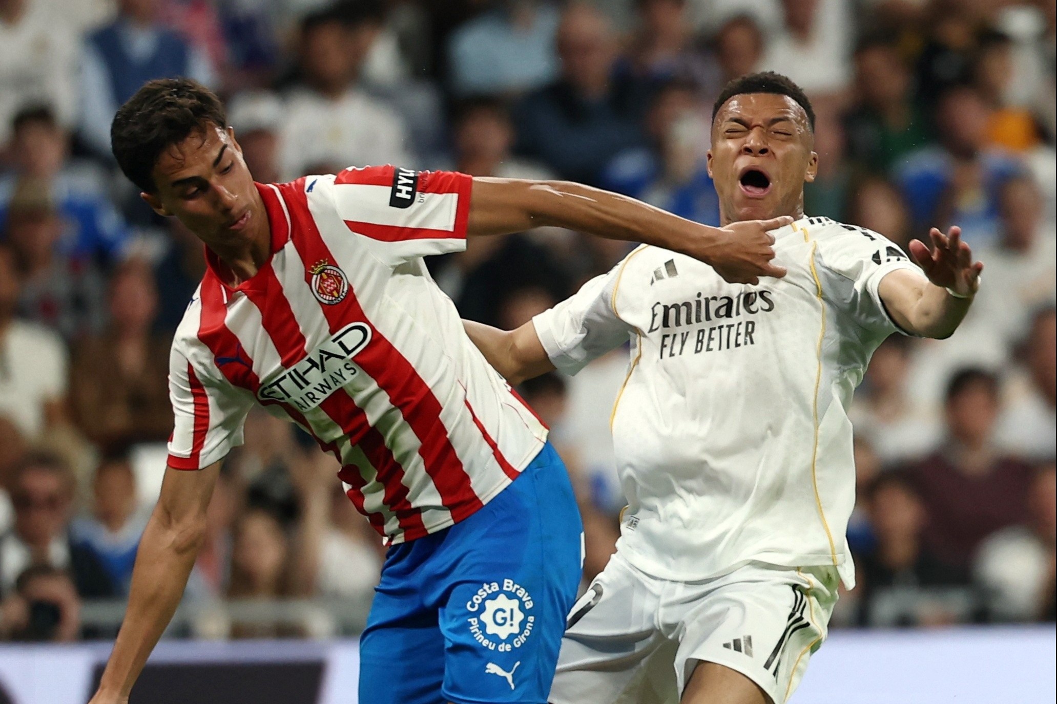 Real Madrid phan no hinh anh