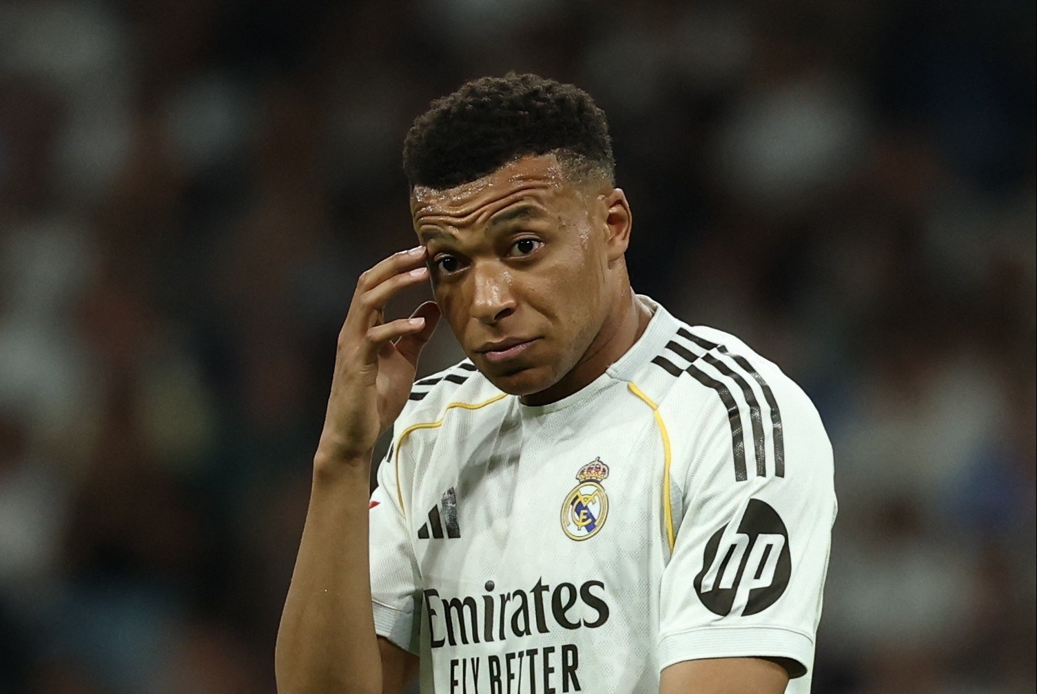 Real Madrid doi van xau sau khi Mbappe tro lai hinh anh