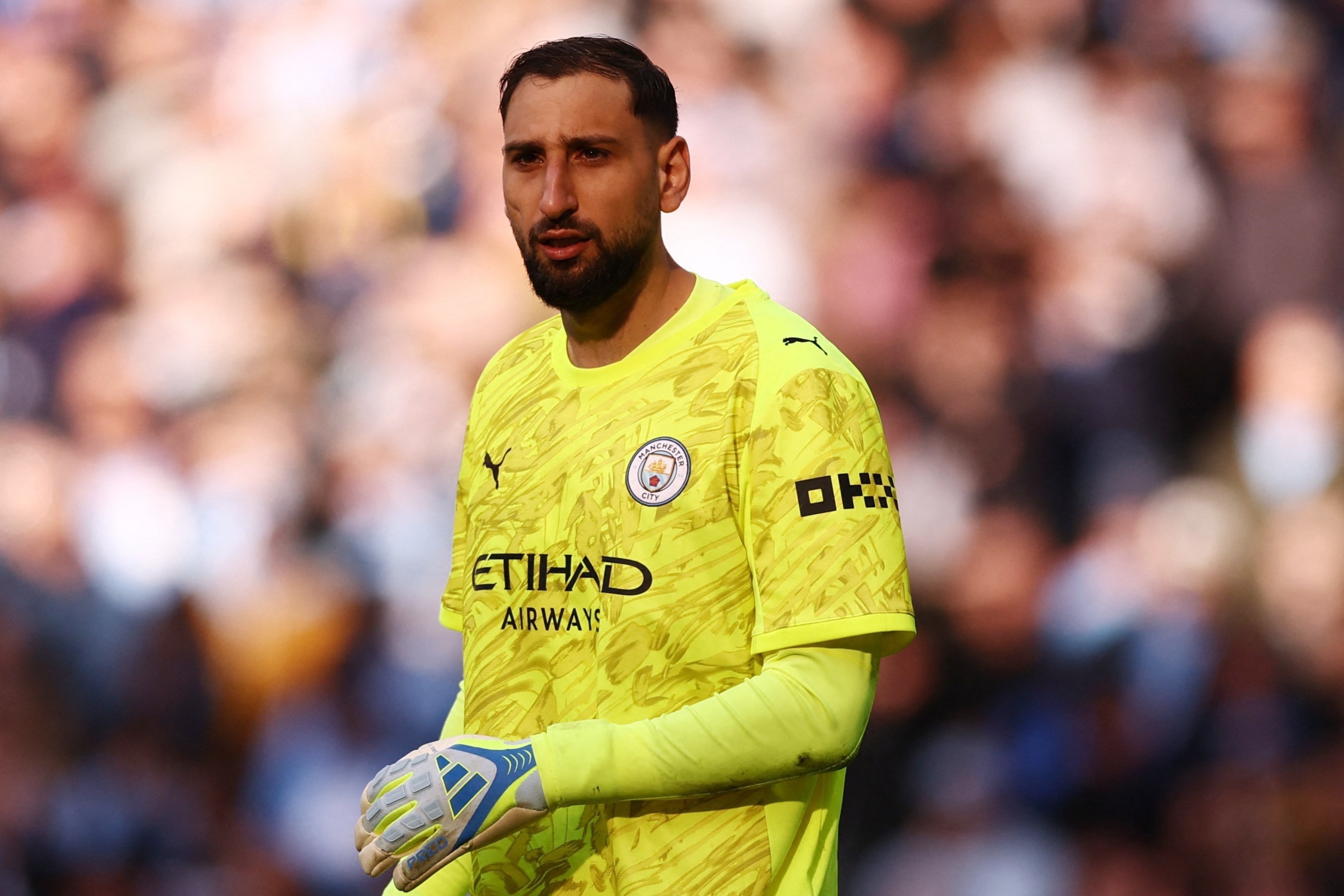 Phan ung cua Donnarumma sau khi Man City ha Arsenal hinh anh