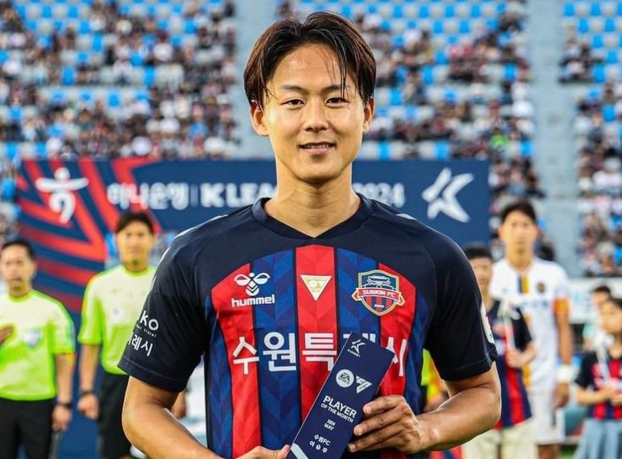 'Messi Han Quoc' giau co hinh anh